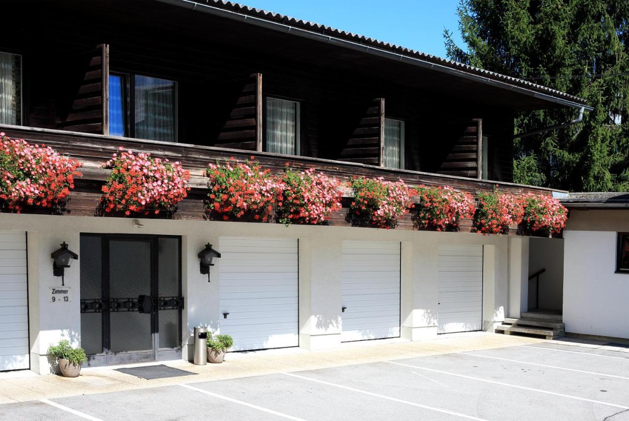 Dorfgasthof Hotel Staberhof Kellerberg Exterior photo